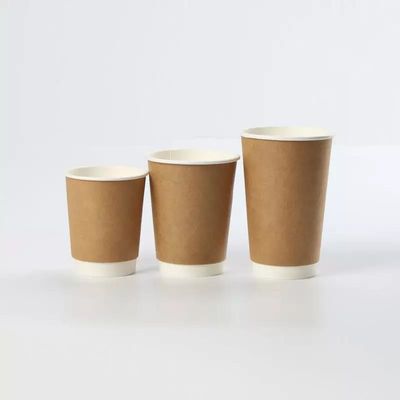 Matériel de emballage fait sur commande jetable à emporter d'Eco de caractéristique de couleur de Logo Printed Disposable Customized Style de tasse de papier de café