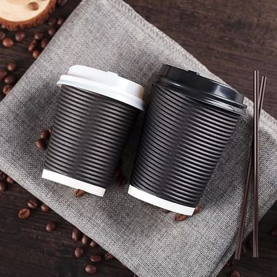 Mode et tasses de papier à extrémité élevé d'ondulation du noir 22oz 630ml d'aspect pour le café
