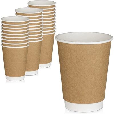 Le restaurant emportent les tasses de papier jetables Papier d'emballage Brown de l'eau 500ml que le mur de double a isolé pour aller des tasses de café
